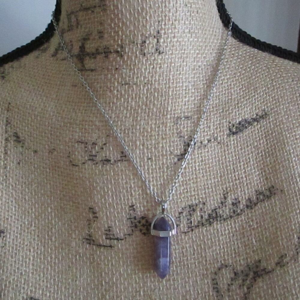 Vintage Adult Jewels Amethyst Pendant Necklace Silver Tone Crystal Point